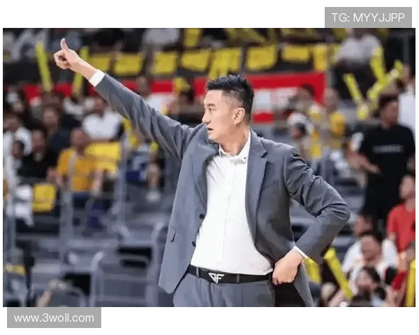 杜锋带领广东队崛起之路:从球员到教练的坚韧与创新探索