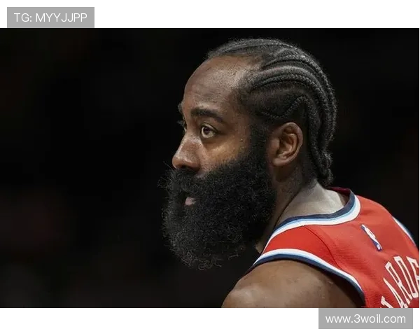 詹姆斯哈登重塑球队进攻体系引领新赛季战术革新风暴